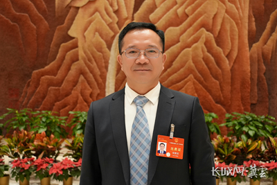 代表履責，兩會(huì )聲音｜中國樂(lè )凱黨委書(shū)記、董事長(cháng)侯景濱履職盡責、建言獻策
